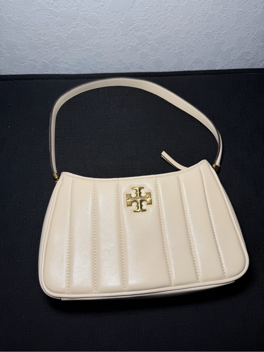 Tory Burch Cream Quilted Shoulder Bag with Gold Logo